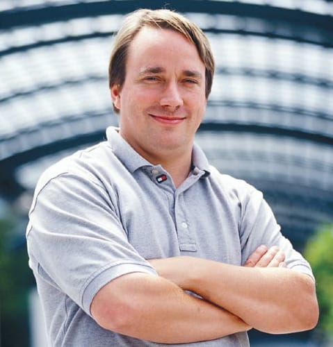 https://upload.wikimedia.org/wikipedia/commons/6/69/Linus_Torvalds.jpeg